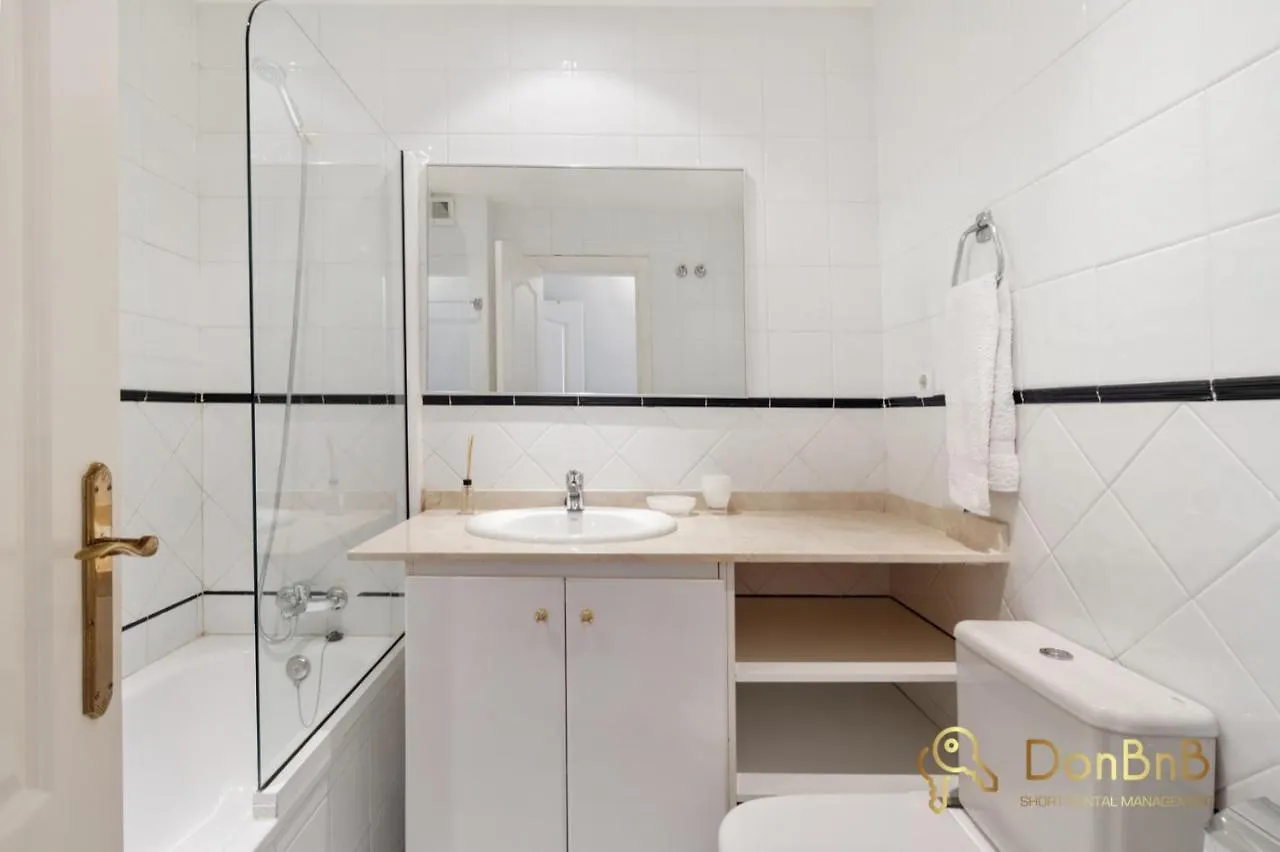 Beautiful Apartment With Sea View In Mijas Costa Ла-Кала-де-Михас 0*,